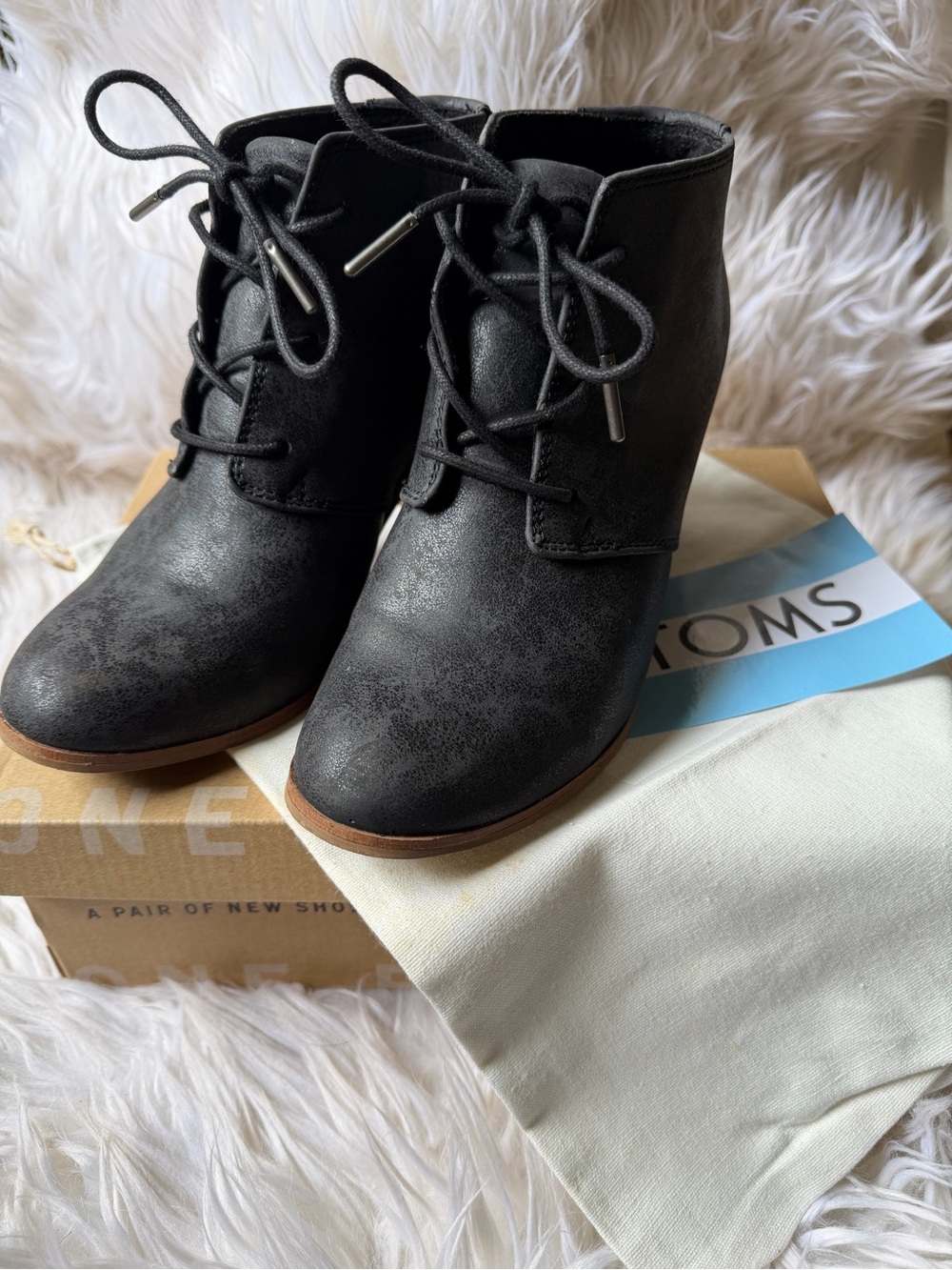 TOMS Black Lace-Up Ankle Boots with Brown Sole